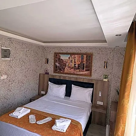 Ξενοδοχείο Peker 3*